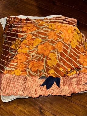 Beautiful floral double layer wrap skirt OS